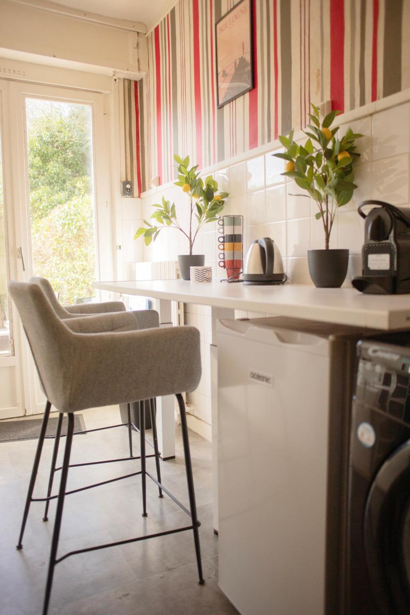 Spa , Jardin 250M2 Et Appartement Cosy De 60 M2 Au Centre Boulogne-sur-Mer Esterno foto