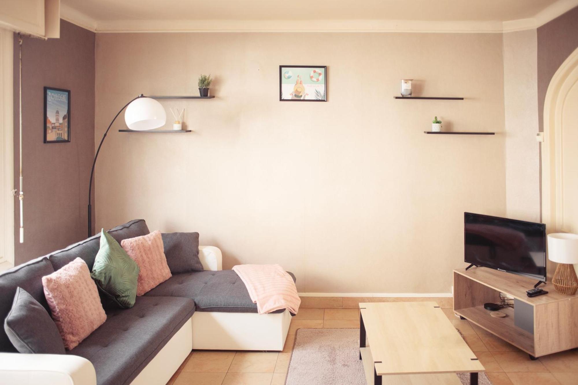 Spa , Jardin 250M2 Et Appartement Cosy De 60 M2 Au Centre Boulogne-sur-Mer Esterno foto